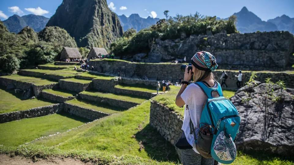 que llevar a Machu picchu en tu mochila