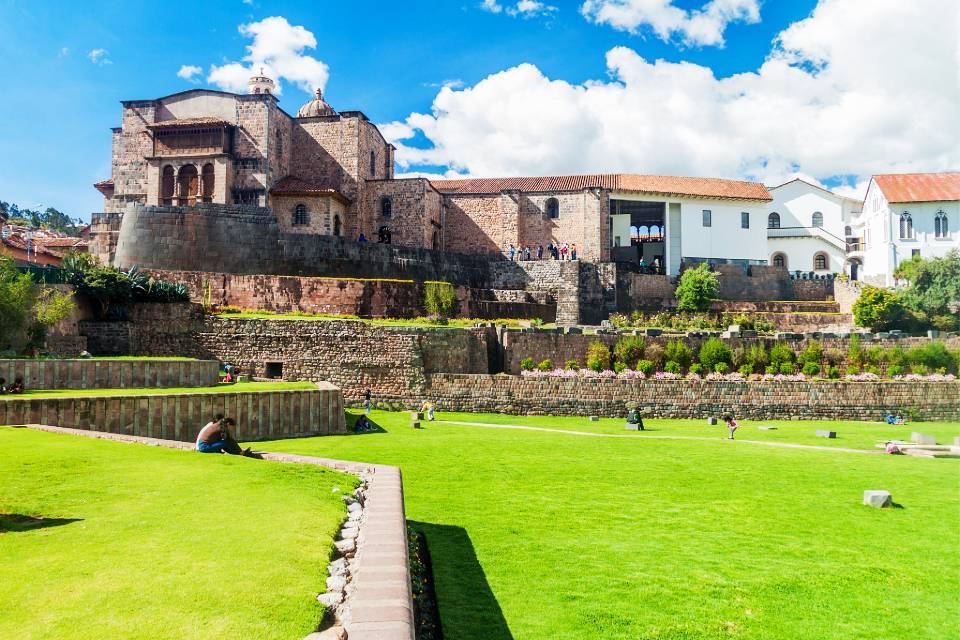Complejo Arqueológico del Coricancha | Cocatambo