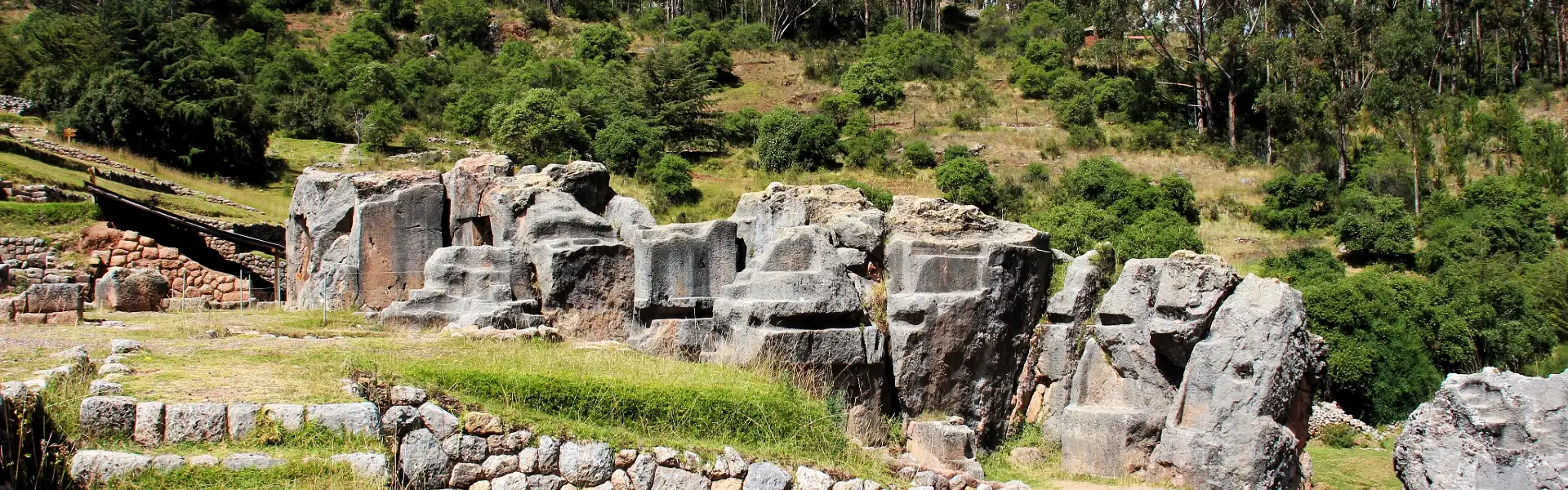 Roca tallada de Inkilltambo | Cocatambo