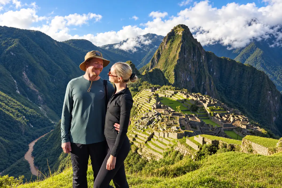Pareja en Machu Picchu | Cocatambo