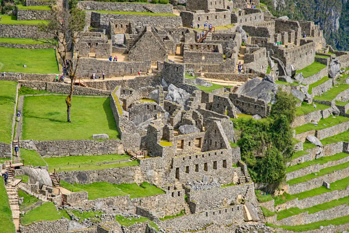 Sector urbano de Machu Picchu | Cocatambo