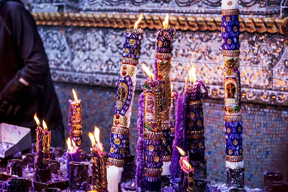 Velas del Señor de los Milagros | Cocatambo