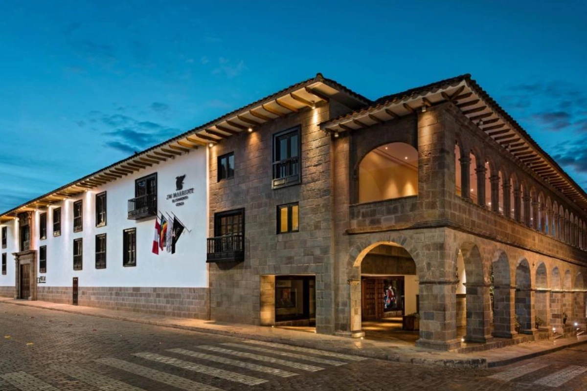 Fachada histórica del JW Marriott El Convento Cusco