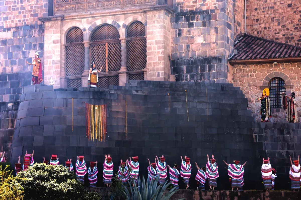 inti raymi, coricancha, qorikancha, cusco, santo domingo, fiesta del sol, cultura inca, ceremonia andina