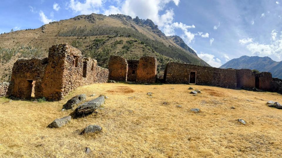 Ruinas de Pumamarca en Ollantaytambo