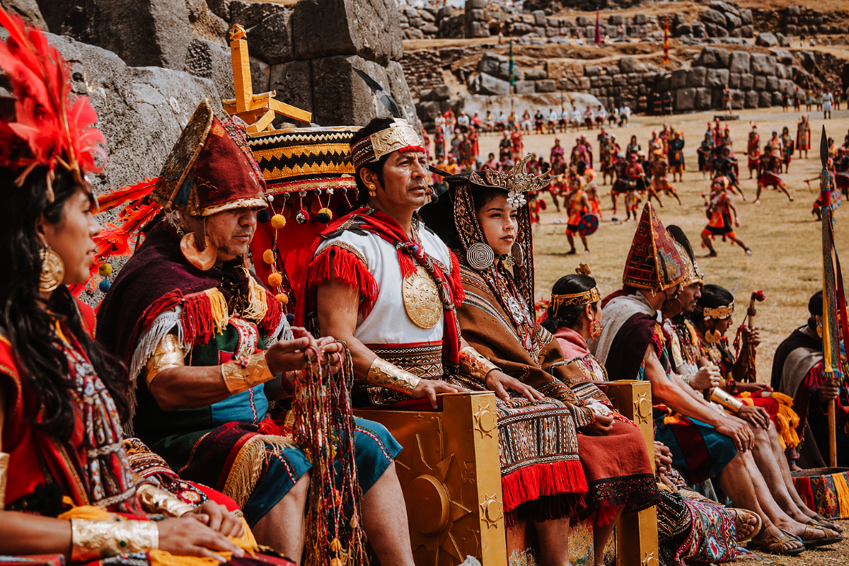 El Inca y su élite en el Warachikuy | Cocatambo