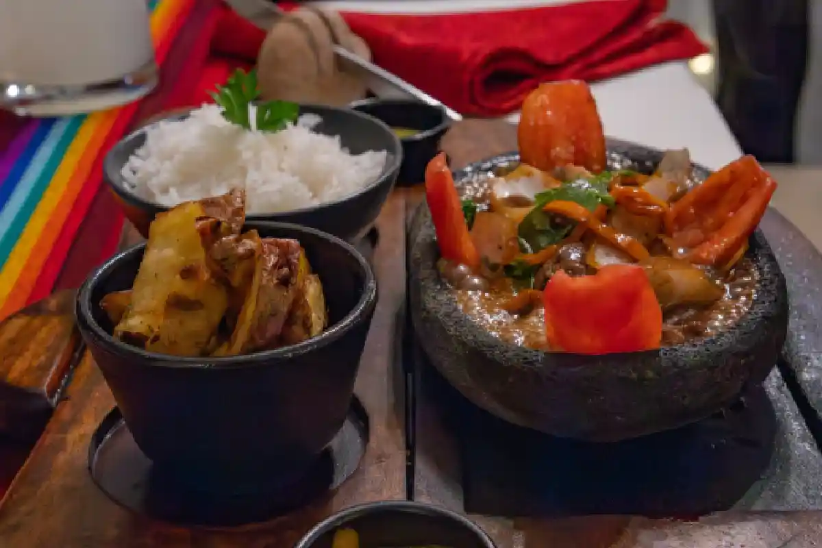 Lomo saltado en Machu Picchu Pueblo | Cocatambo