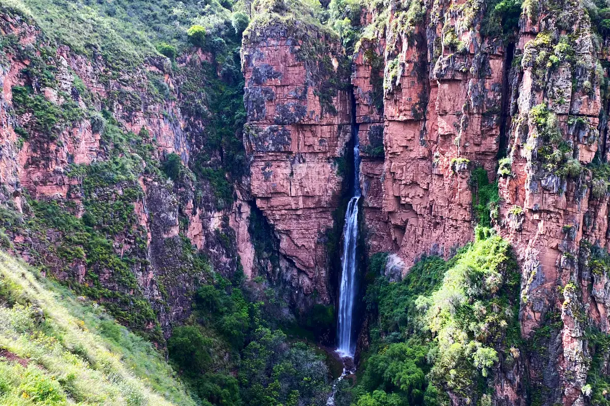 Catarata de Perolniyoc | Cocatambo