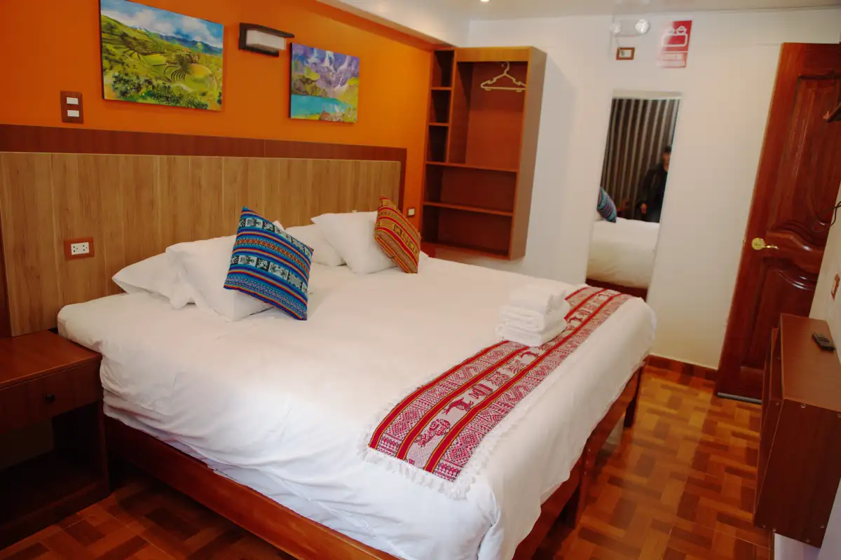 Habitación matrimonial Hotel Cocatambo | Cusco