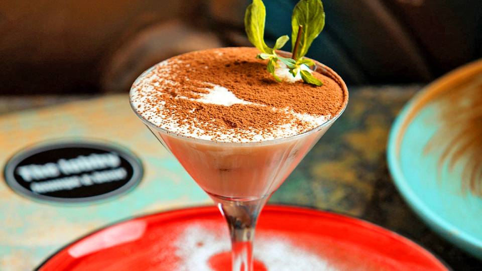 Cocteles peruanos - Algarrobina