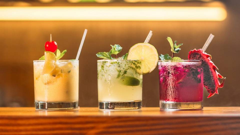 Cocteles frutales con pisco