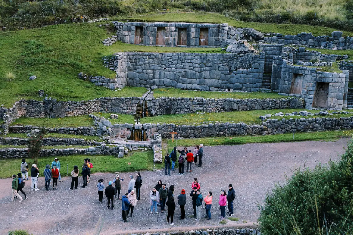 Complejo arqueológico de Tambomachay | Cocatambo