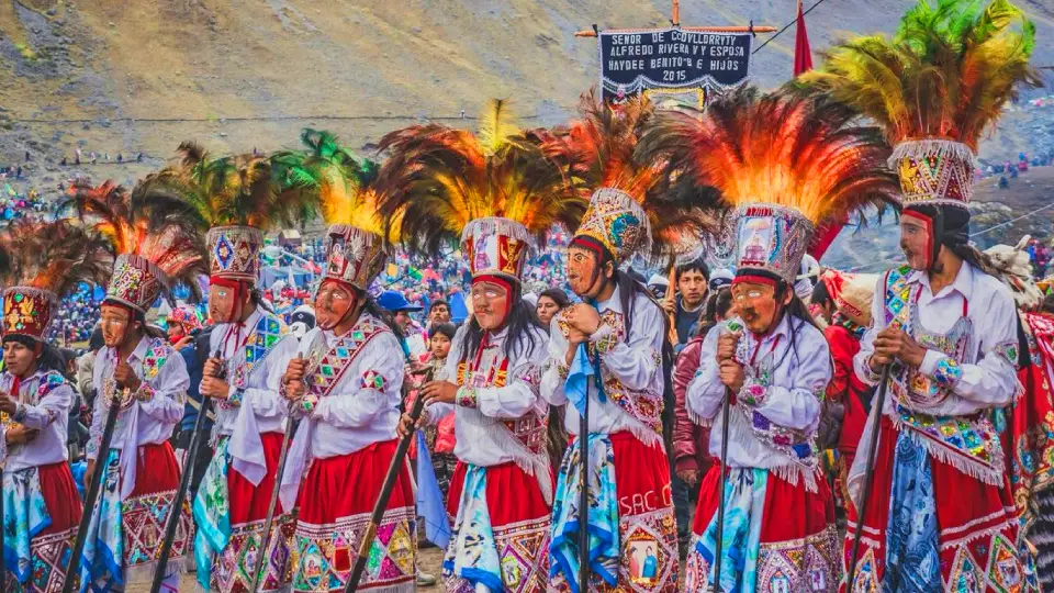 Danza Chunchuchas en Señor de Qoyllur Rit´i