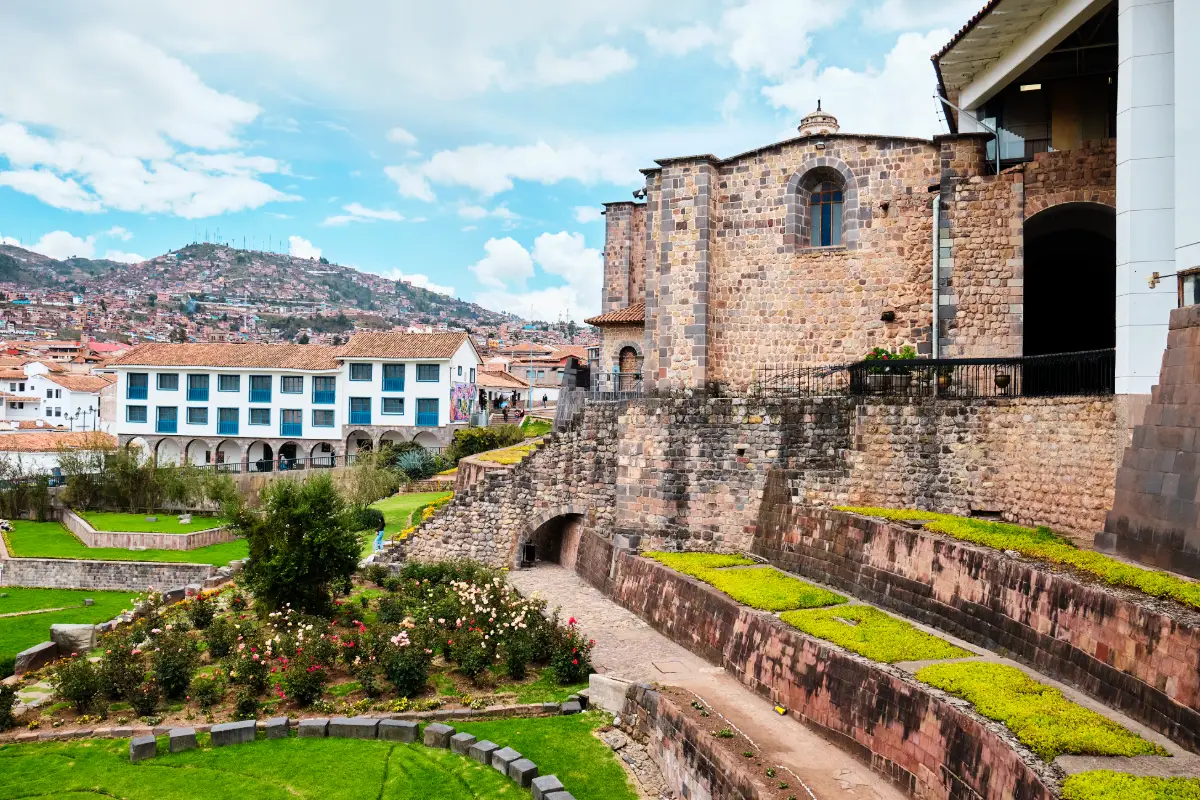 Explanada del Coricancha | Cocatambo