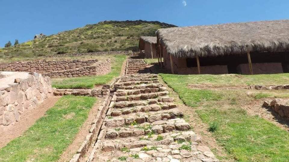 Montaña de Aywayro de Cheqoq