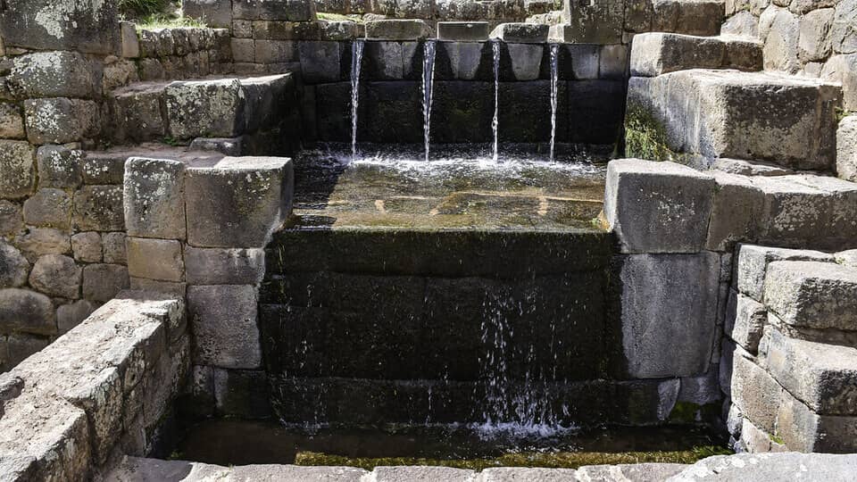 Fuente ceremonial de Tipón