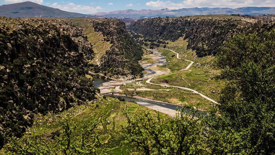 Paisaje natural en tres cañones