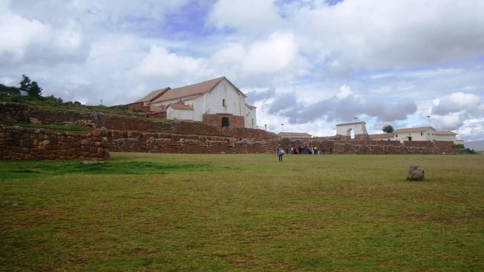 plaza inca en Chinchero