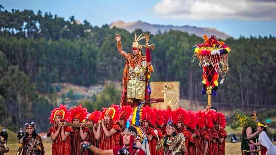 Sapa Inca en el Inti Raymi