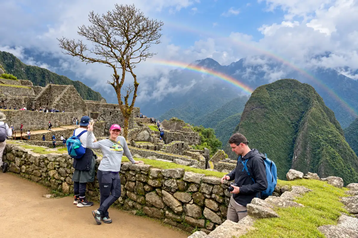 Machu Picchu con arcoíris | Cocatambo