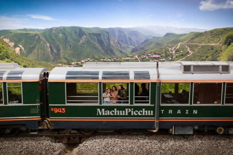 Machu Picchu tren Incarail