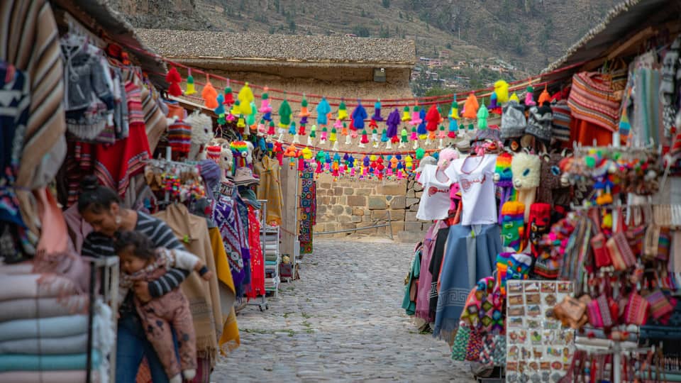 Mercado de artesanía-Ollantaytambo