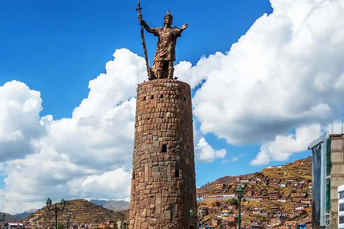 Monumento del Inca Pachacutec | Cocatambo