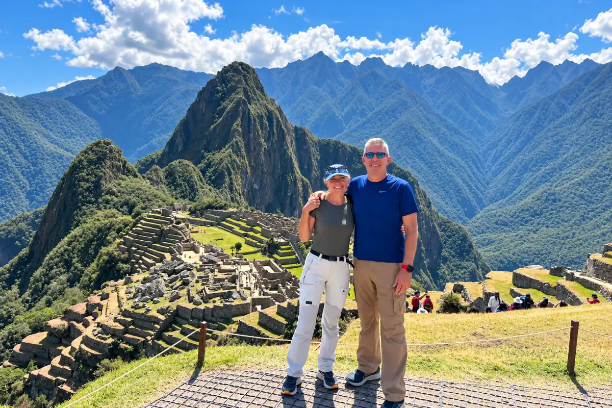 Pareja en Machu Picchu | Cocatambo
