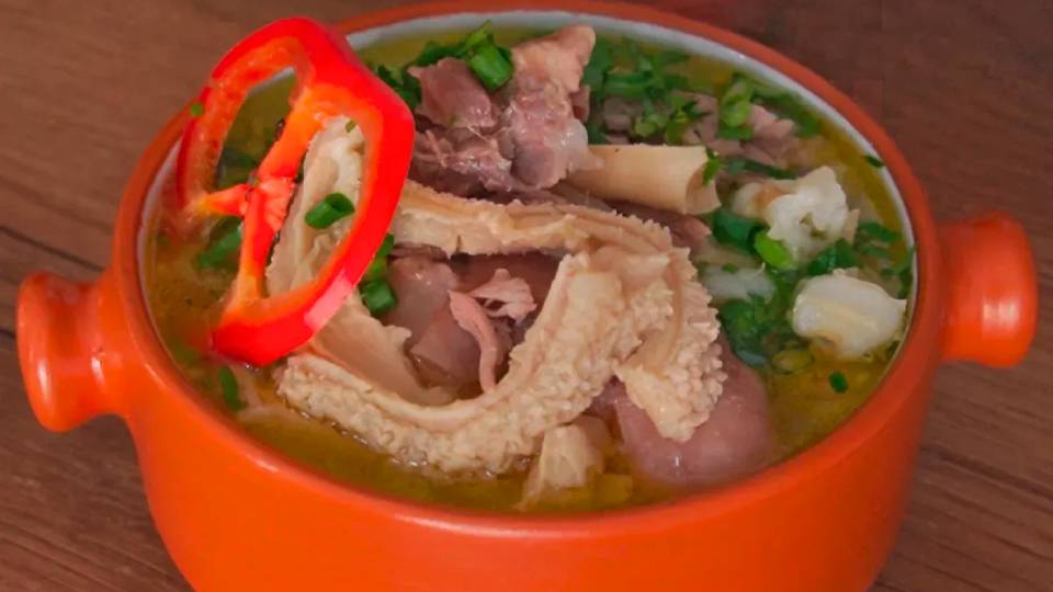 Platos típico de la sierra peruana - Patasca o caldo de mote