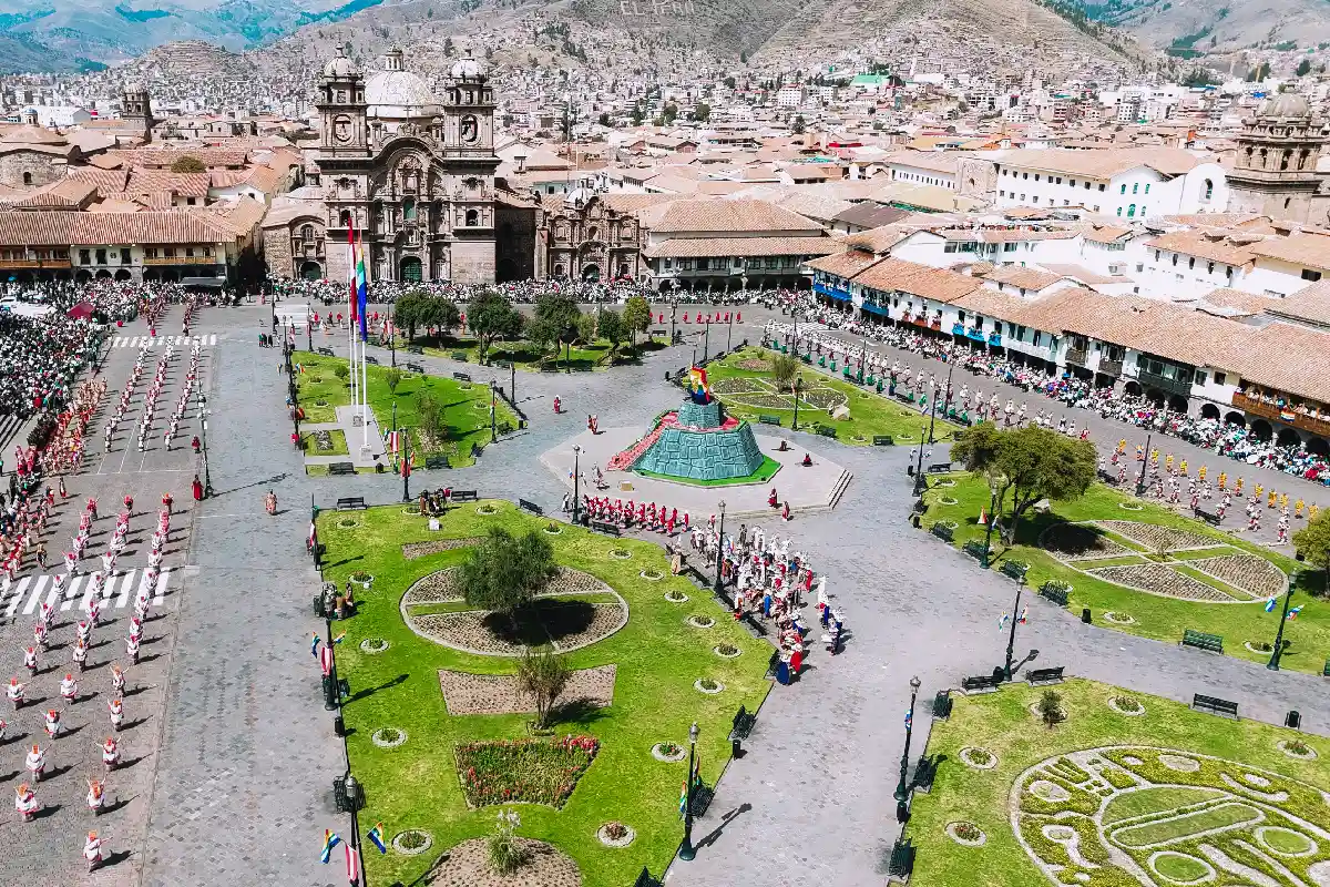 Plaza de Armas del Cusco | Cocatambo
