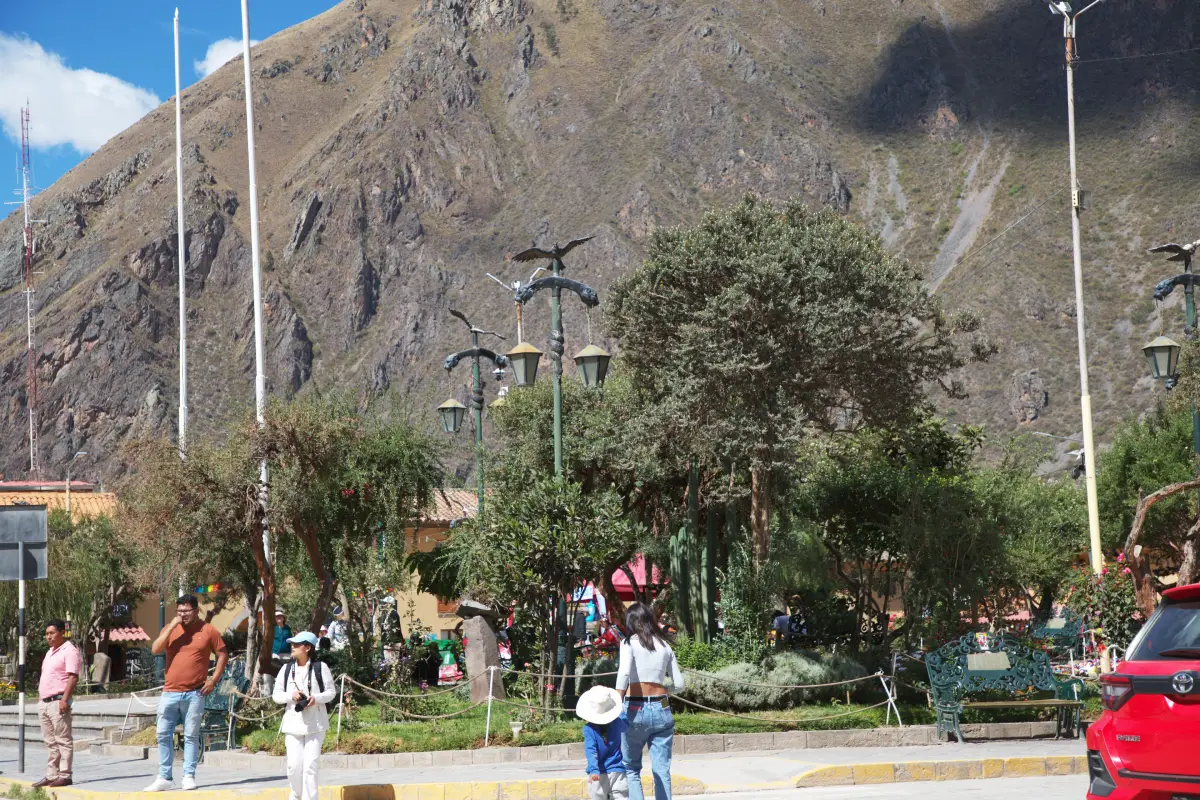 Plaza de Armas de Ollantaytambo | Cocatambo