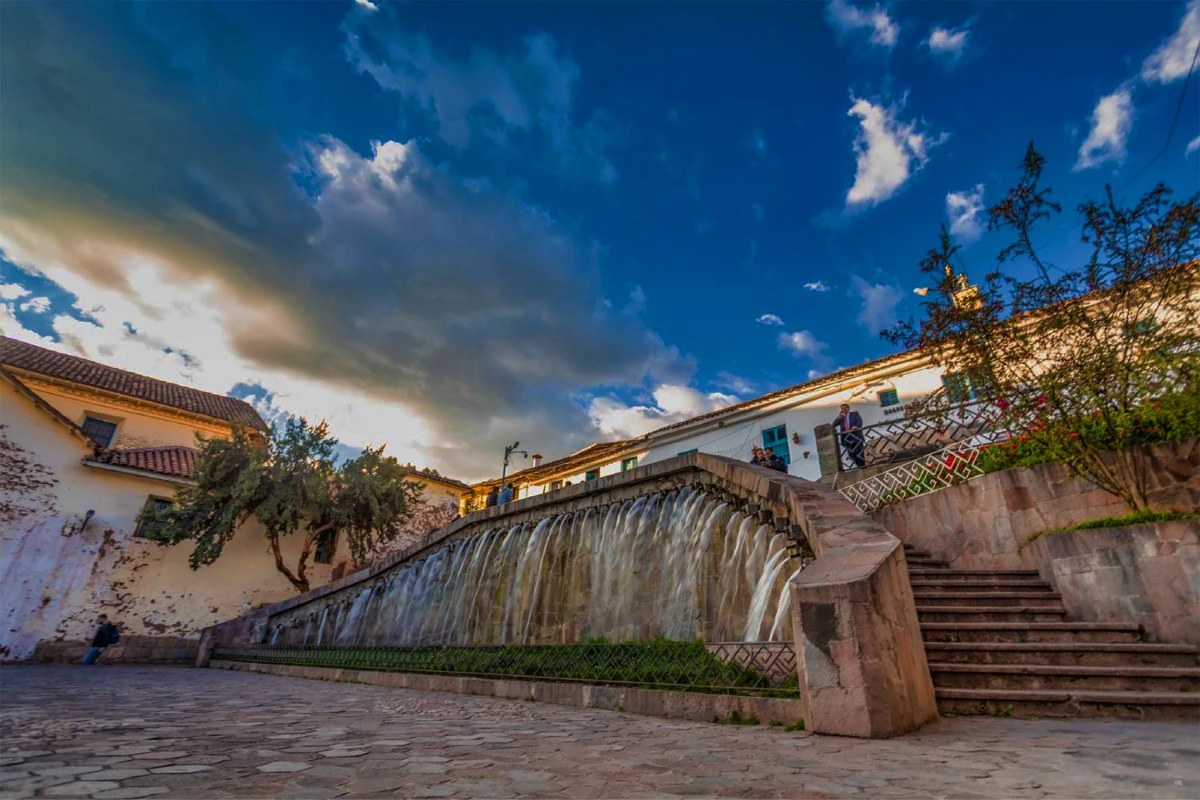 Plaza San Blas-marzo en Cusco