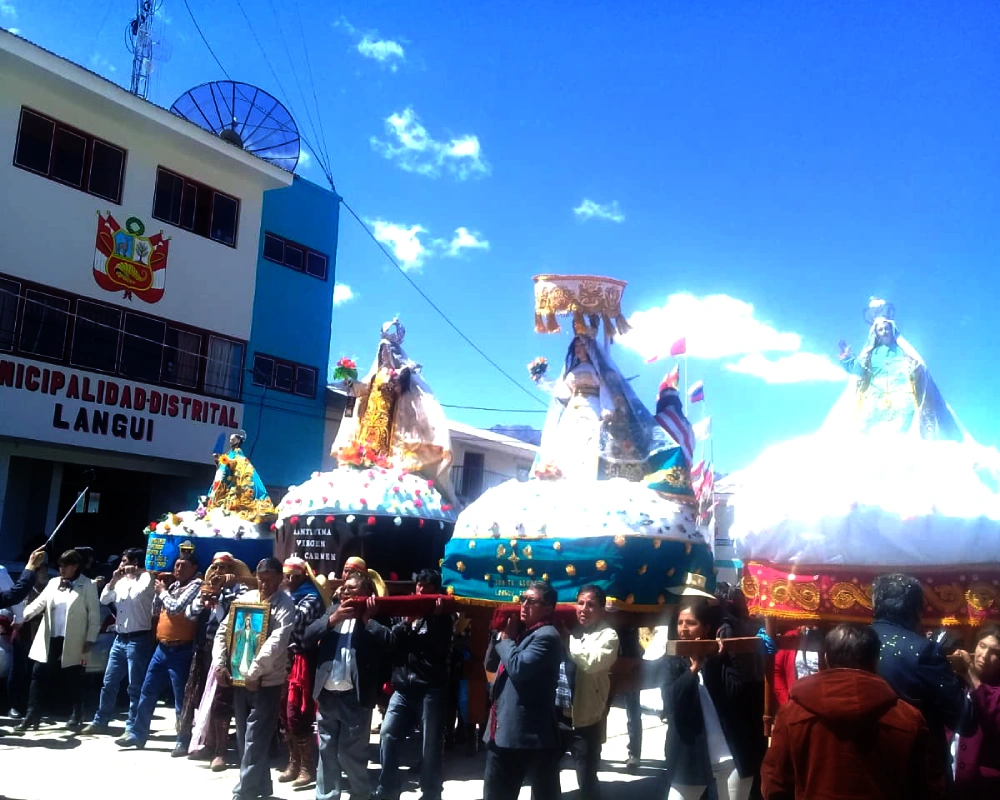 Virgen Asunta de Langui.