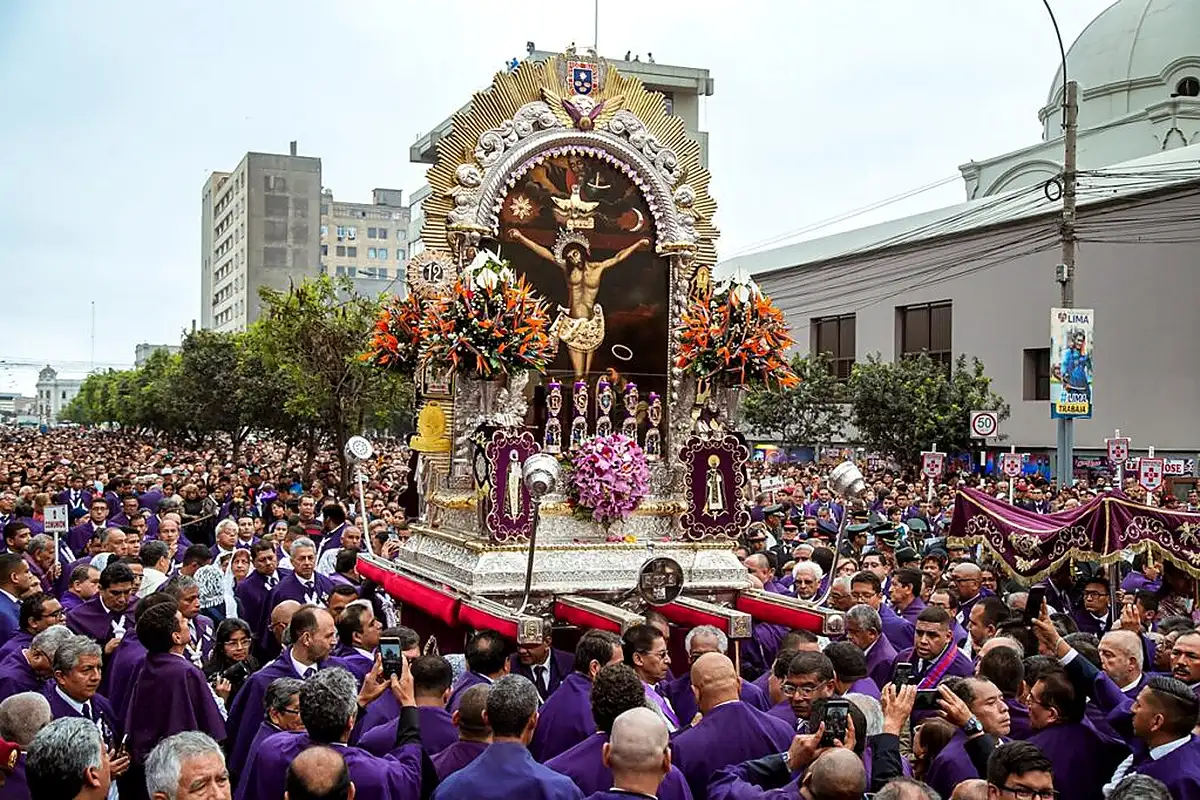 Procesión del Señor de los Milagros | Cocatambo