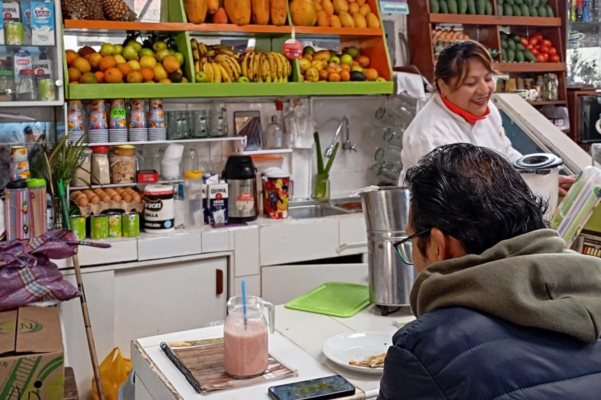 Puestos de jugos en el Mercado de San blas