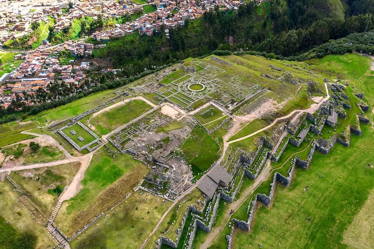 Calendario astronómico de Sacsayhuamán | Cocatambo