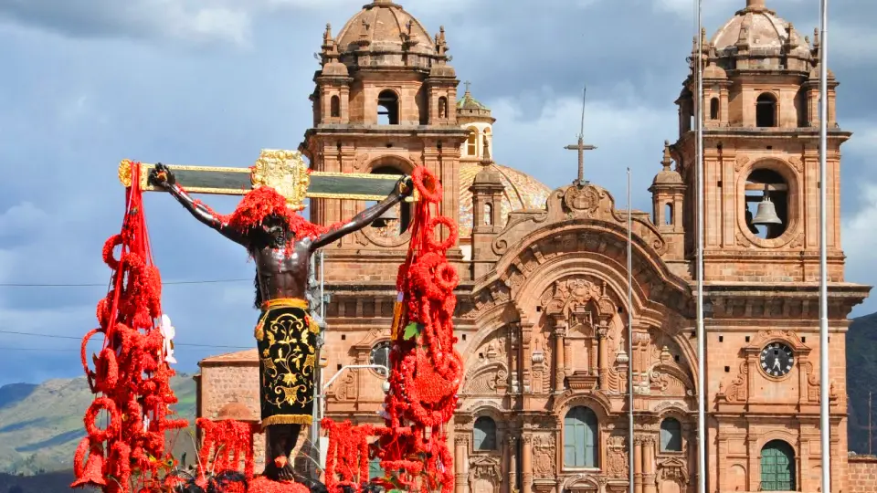 Señor de los Temblores en Cusco