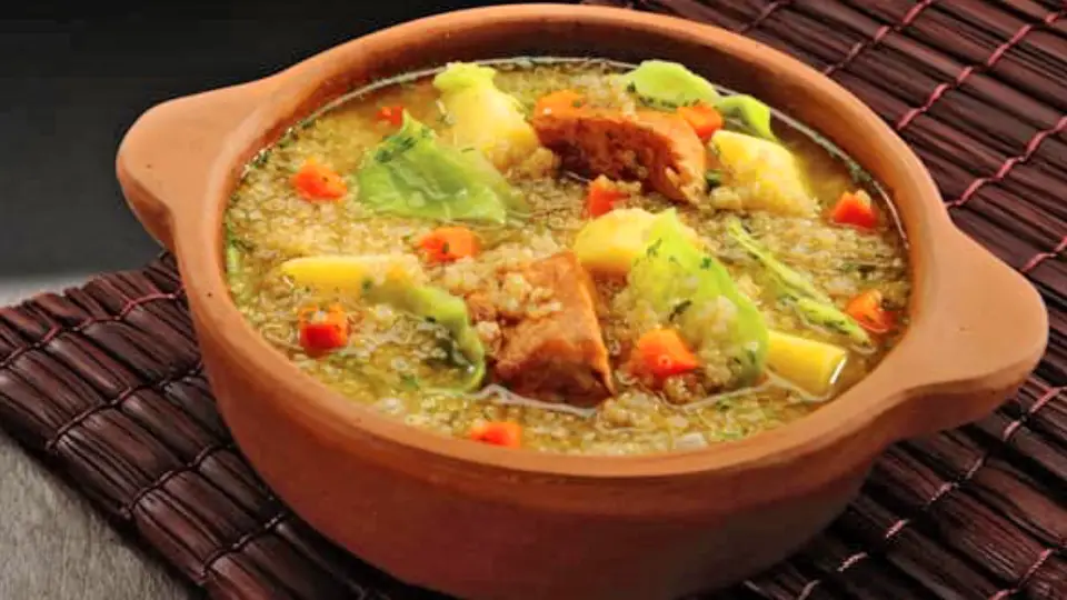 Sopa de quinua-Cusco