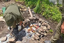 Preparación tradicional de pachamanca en Cusco | Cocatambo