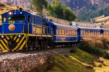 Tren PeruRail en los Andes | Cocatambo