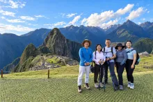 Viajeros en Machu Picchu | Cocatambo