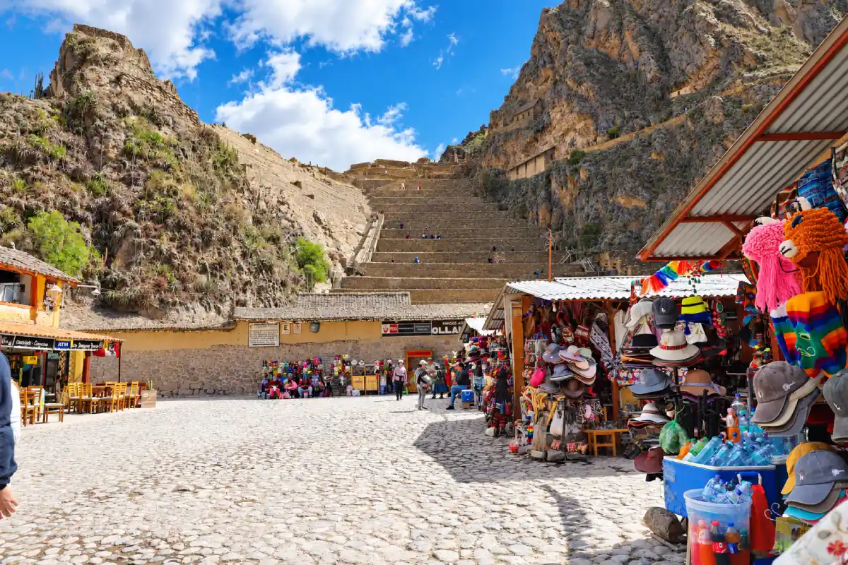 Terrazas y mercado de Ollantaytambo | Cocatambo