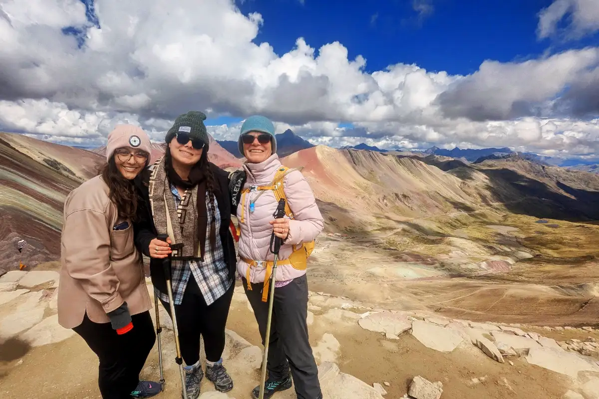 Viajeras en Vinicunca | Cocatambo