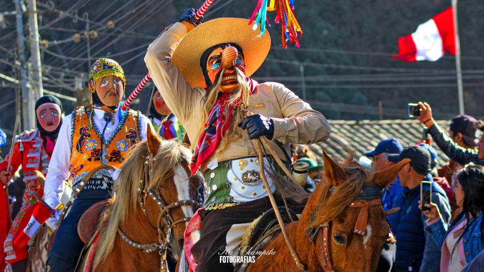 Presentación de danzas
