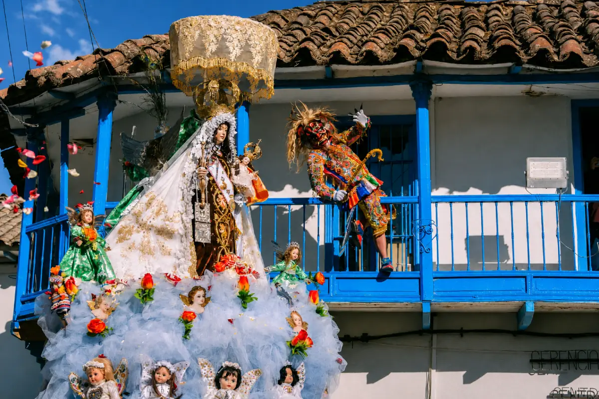 La Virgen del Carmen de Paucartambo | Cocatambo